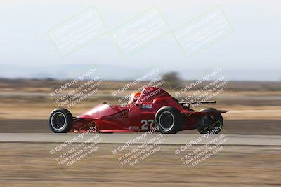 media/Nov-17-2024-CalClub SCCA (Sun) [[5252d9c58e]]/Group 5/Qual (Star Mazda Entrance)/